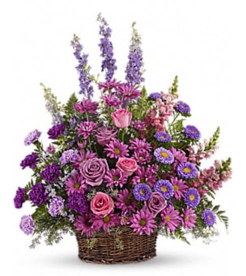 GRACIOUS MEMORIES. An arrangement by Fine's Flowers.